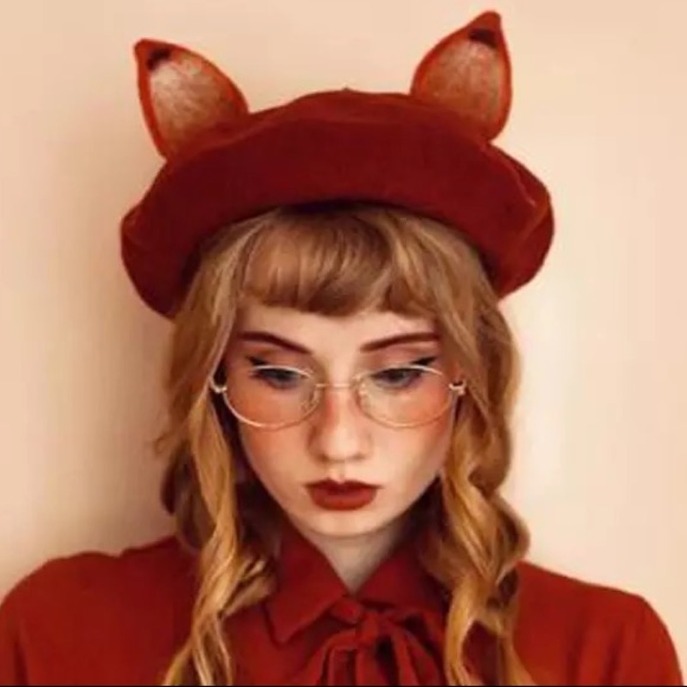 Women’s Authentic whimsical FOX Winter French Beret Hat Accessory